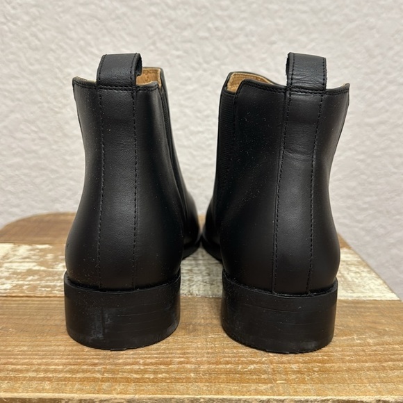 Nisolo Classic Chelsea Commuter Black Leather Booties Size 6.5 - Picture 7 of 9